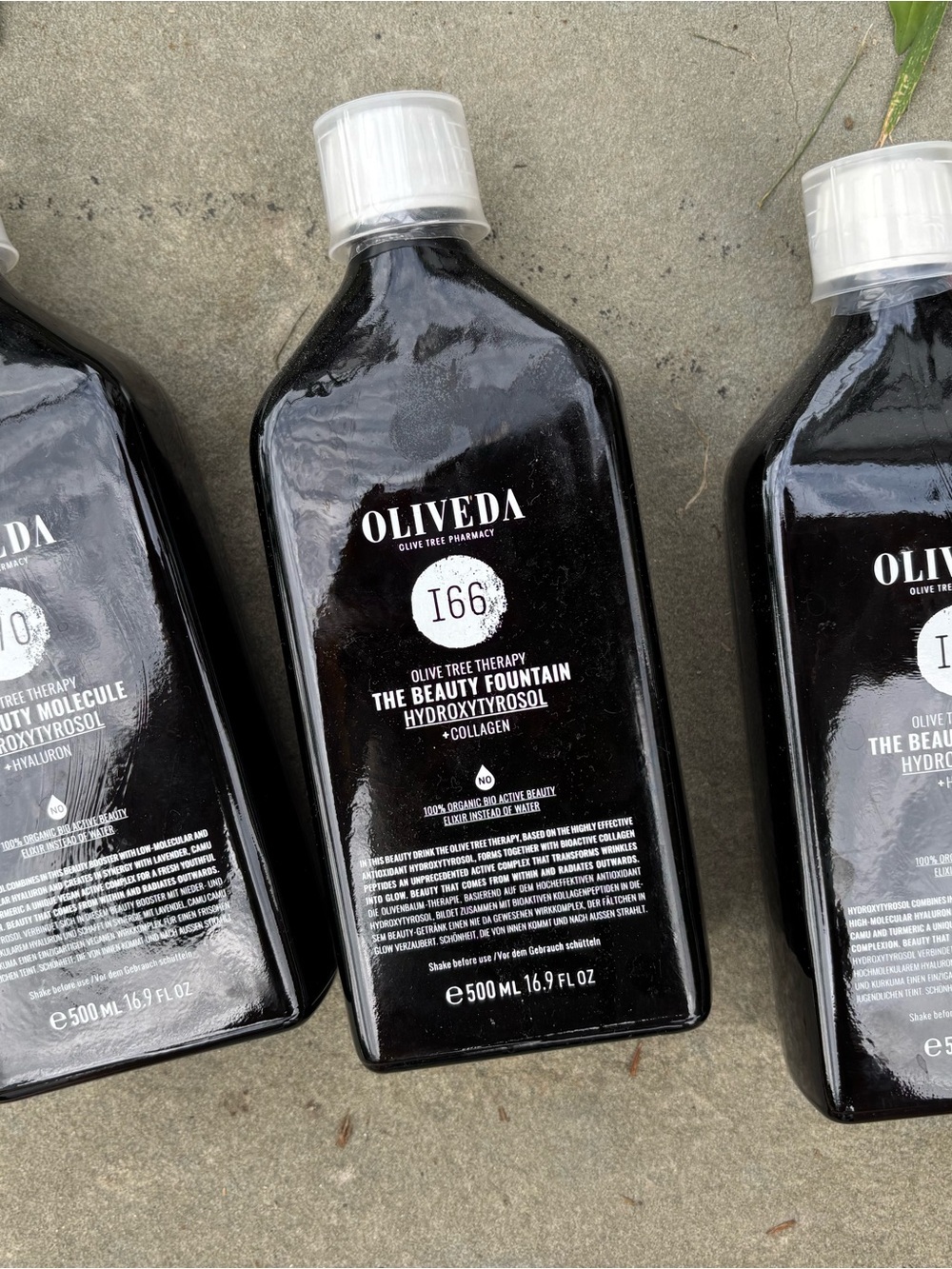 Oliveda The Beauty Fountain Hydroxytyrosol Body Oil — Black